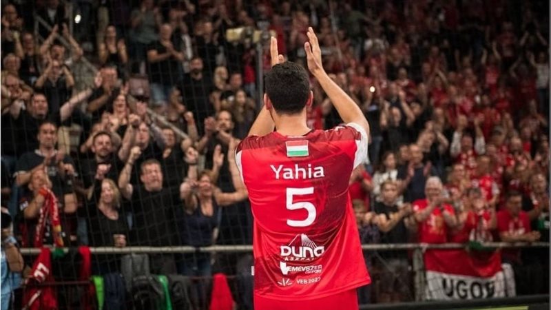 يحيى خالد لاعب منتخب