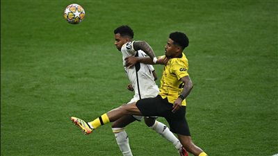 نهائي دوري أبطال أوروبا، دورتموند يهدد مرمى ريال مدريد بعد 30 دقيقة