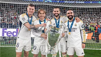 ريال مدريد يبحث عن مدافع جديد بعد تقليل فرص ضم نجم بارين ميونخ