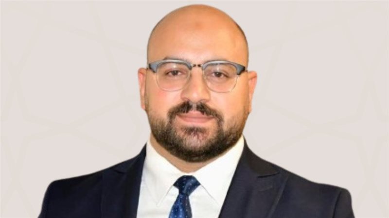  الدكتور عبد الله
