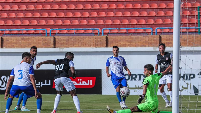 فاركو، فيتو