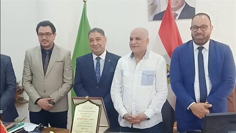جانب من اللقاء، فيتو