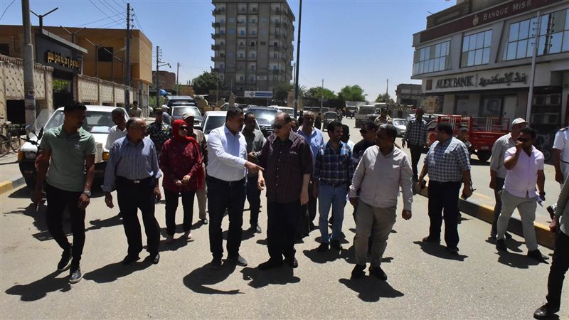 محافظ أسيوط يتفقد