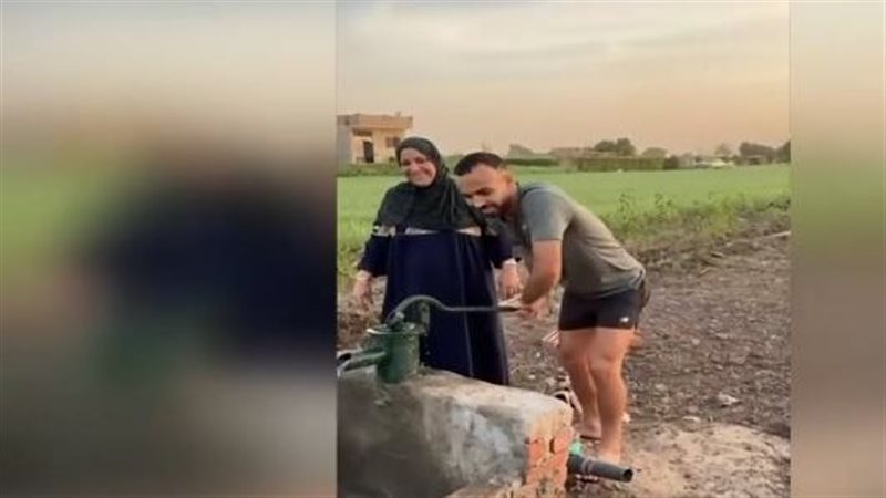 أفشة ووالدته، فيتو