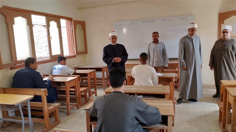 طلاب الثانوية الأزهرية،