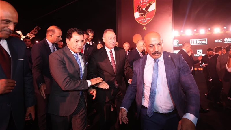 أشرف صبحي ومحمود