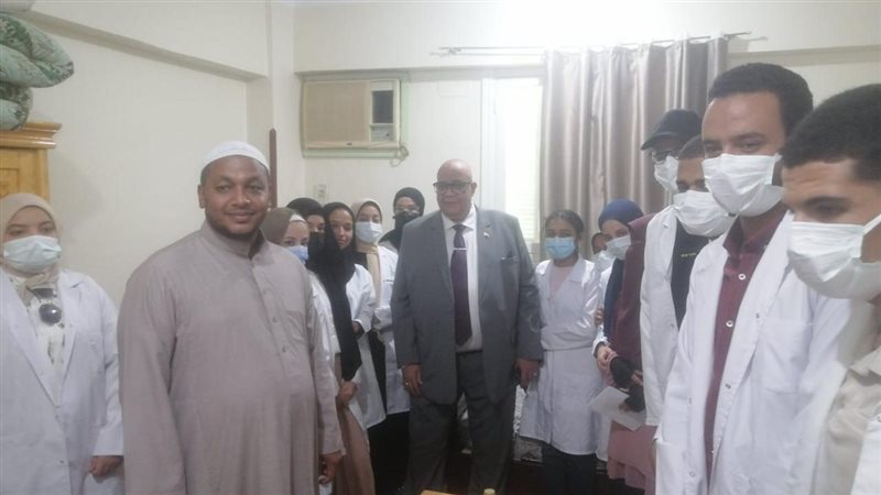 رئيس جامعة الأقصر