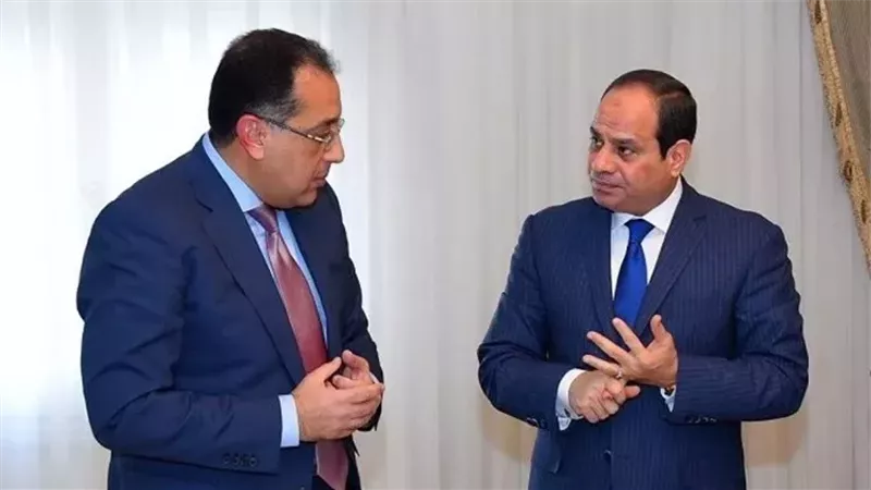 الرئيس السيسي ومصطفي