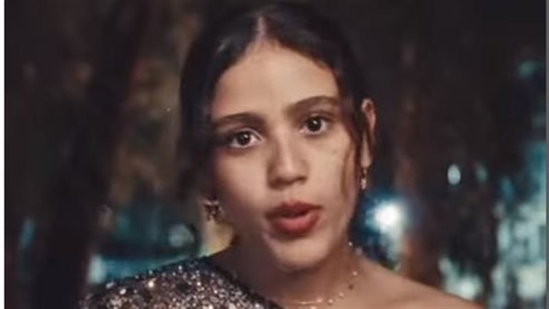 جنا عمرو دياب، فيتو