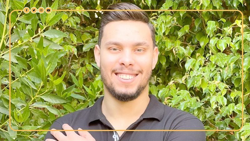 إلزام اليوتيوبر أحمد