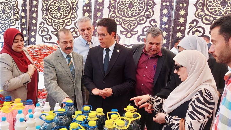 معرض بمناسبة عيد
