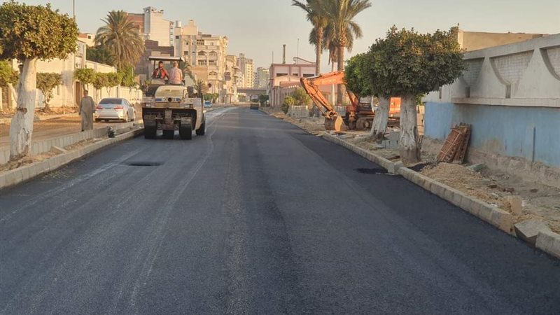 رصف طريق كورنيش النيل