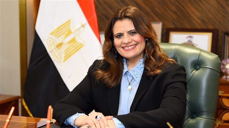 وزيرة الهجرة،فيتو