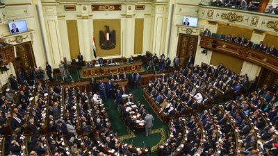 مصير تعديلات الإيجار القديم.. مجلس النواب في انتظار مشروع القانون من الحكومة.. تشكيل لجنة برلمانية لإجراء تحليل شامل ومستفيض بشأن عدم دستورية ثبات الأجرة.. وتعهدات من رئيس المجلس بتحقيق التوازن