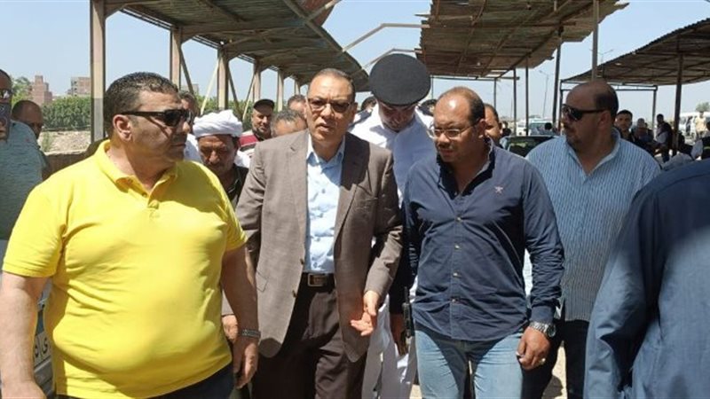 المحافظ يتفقد موقف