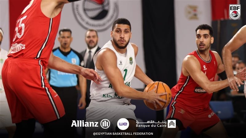 أحمد عادل دولا وإيهاب