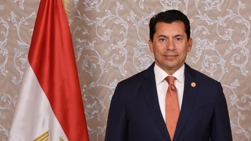 وزير الشباب والرياضة،