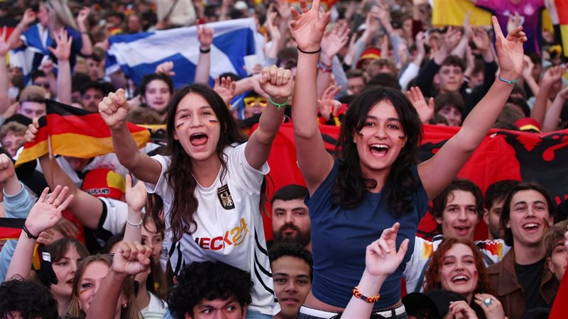 جماهير ألمانيا،فيتو