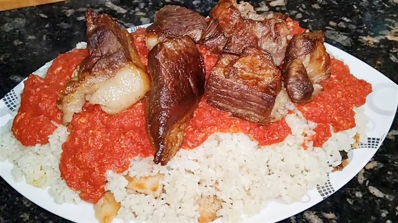 طبق الفتة، فيتو 