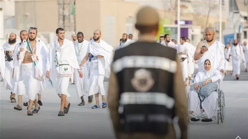 حجاج بيت الله، فيتو