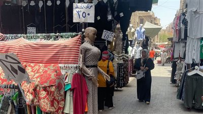 العباية تبدأ من 350 جنيهًا، تعرف على أسعار الملابس في الأسواق (صور)