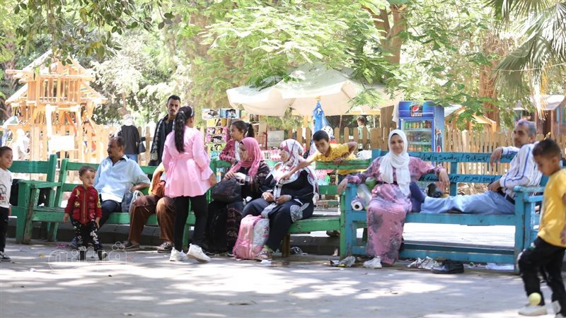 الاحتفالات بثالث