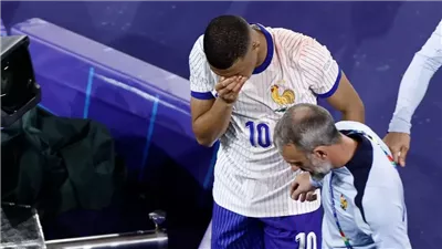 أحدهم صادم، 3 سيناريوهات أمام مبابي في يورو 2024 بعد كسر أنفه