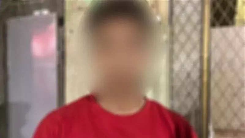 طالب تعدى على كلب