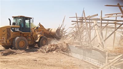 وزير الإسكان: إزالة مخالفات بناء وإشغالات بأكتوبر ودمياط وبرج العرب وسوهاج الجديدة