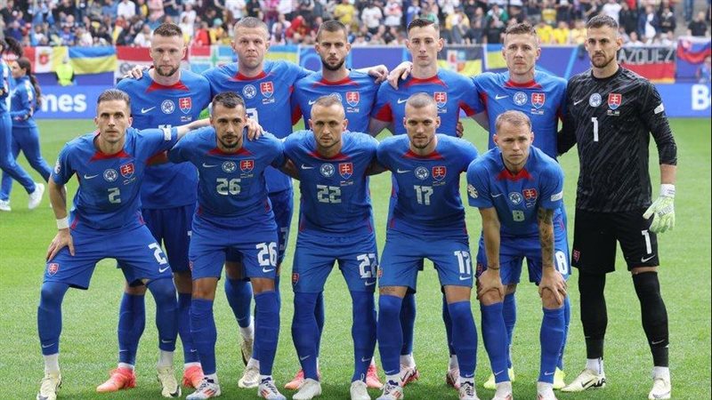 منتخب سلوفاكيا، فيتو