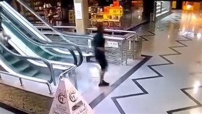 كواليس التحقيق مع إمام عاشور بتهمة التعدي على فرد أمن بمول شهير
