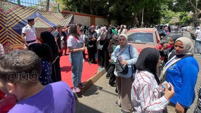 طلاب الثانوية العامة