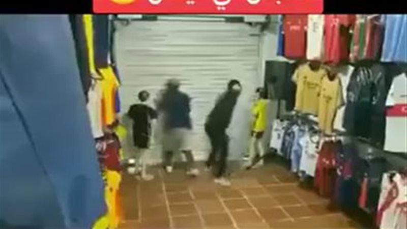  القبض على أشخاص
