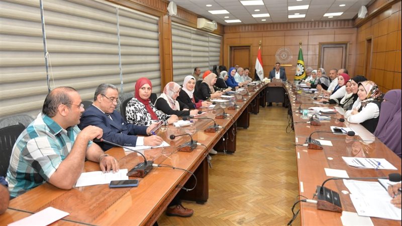 اجتماع محافظ الدقهلية،