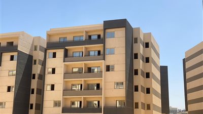 رئيس جهاز القاهرة الجديدة يتابع موقف وحدات 