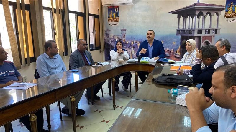 رئيس حي شرق بالإسكندرية
