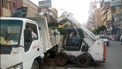 حملات نظافة بالدقهلية ترفع 540 طن قمامة وأتربة من الشوارع والميادين 