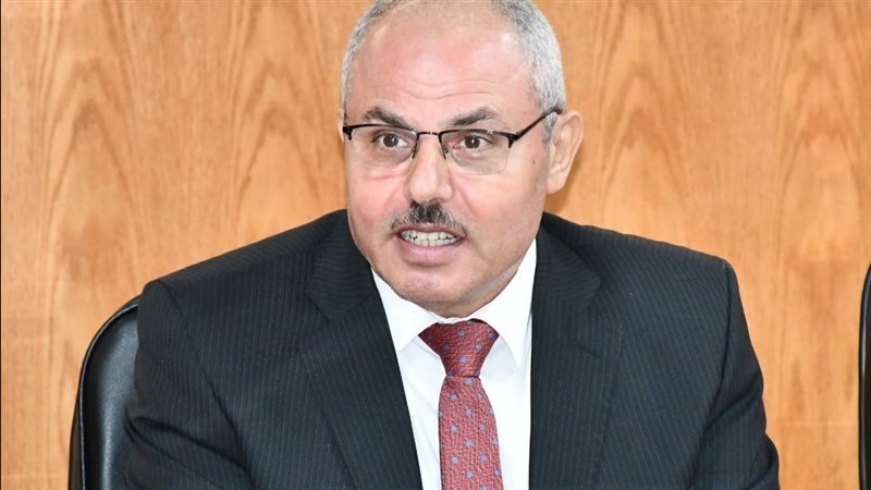 رئيس جامعة القناة،
