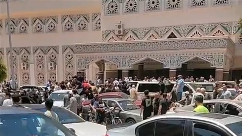 تشييع جثمان الكابتن