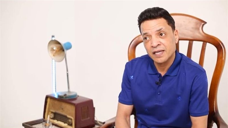 الفنان طارق الشيخ،