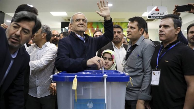 إيران تعلن جولة إعادة