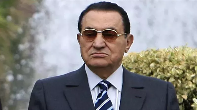 الرئيس الراحل حسني