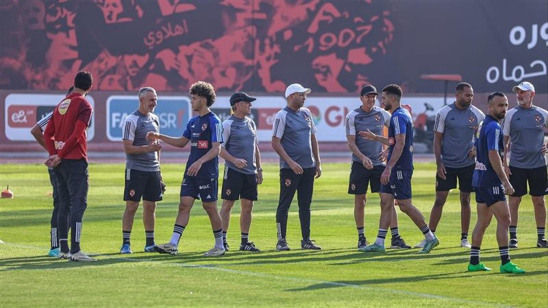 الأهلي، فيتو 
