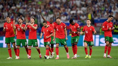 مدرب البرتغال يكشف سبب تبديل كريستيانو رونالدو أمام بولندا 