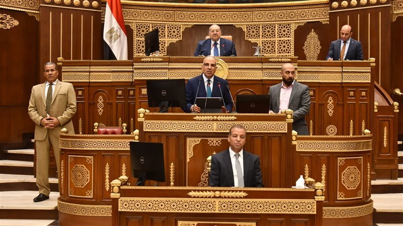 مناقشة نظم الري الحديث