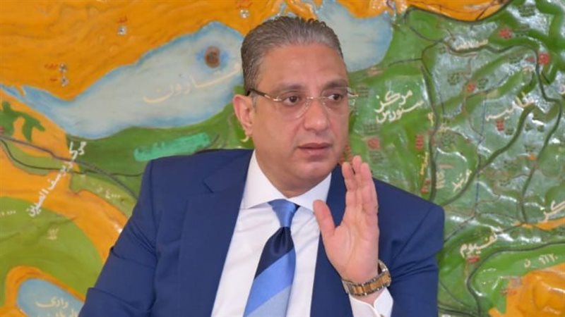 أحمد الانصاري محافظ