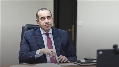 وزير الشئون النيابية: تكليف الرئيس للحكومة بالتواصل السياسي لاستمرار الحالة الحوارية