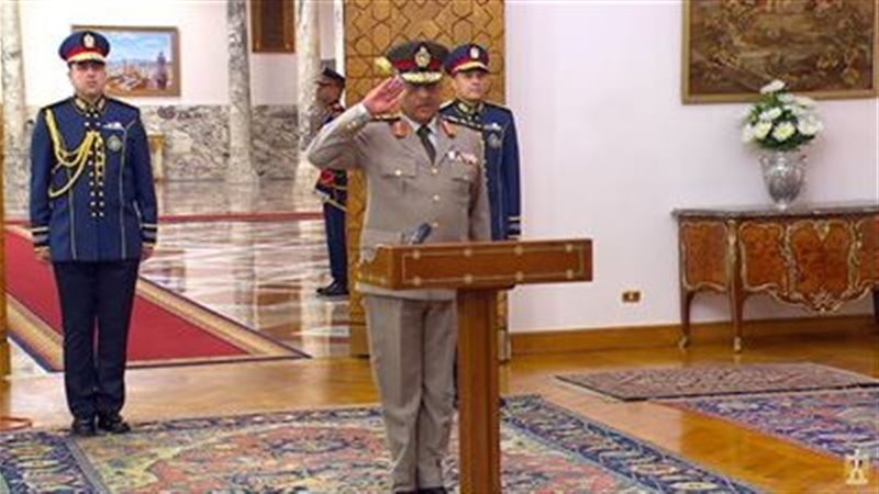 وزير الدفاع عبد المجيد