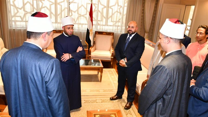  الدكتور أسامة الأزهري