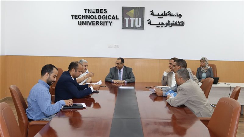 استقبال الوفد بجامعة